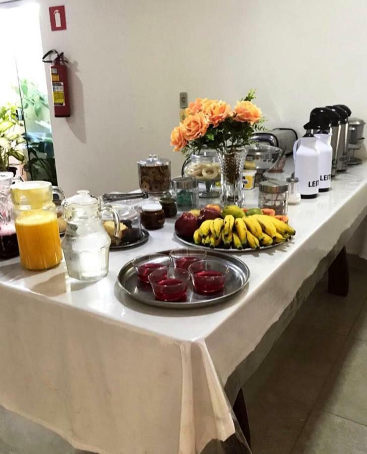 Hotel Santos Campina Verde Dış mekan fotoğraf